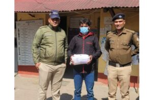 दून पुलिस की बड़ी कार्रवाई- 1 किलो से अधिक गांजे के साथ युवक गिरफ्तार