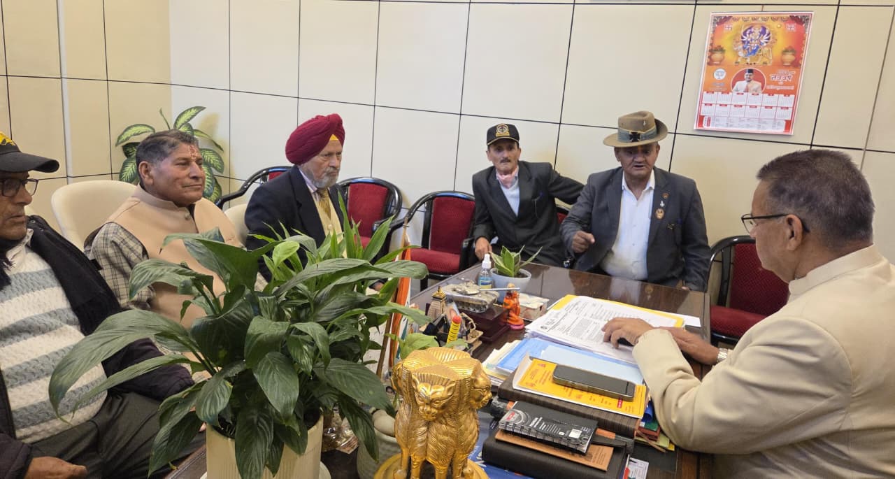 रानीपोखरी में सीएसडी कैंटीन के लिए धनराशि स्वीकृत होने पर पूर्व सैनिकों ने सैनिक कल्याण मंत्री गणेश जोशी का जताया आभार