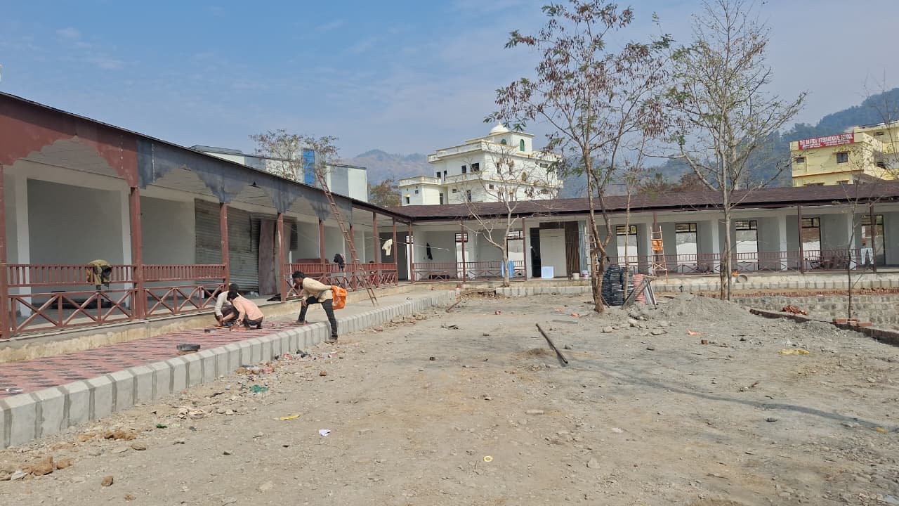 देहरादून में नगर निगम का पहला फूड कोर्ट डेस्टिनेशन अंतिम चरण में, जल्द होगा जनता को समर्पित,