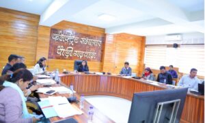 राजस्व वसूली, गैस वितरण, अतिक्रमण और एसआईआर की प्रगति की समीक्षा, जिलाधिकारी ने दिए कड़े निर्देश