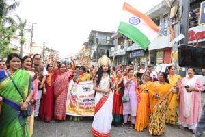 हिंदू नववर्ष की पूर्व संध्या पर नवसंवत्सर अभिनंदन समारोह समिति, कोटद्वार द्वारा बद्रीनाथ–कोटद्वार मार्ग स्थित नगर निगम प्रेक्षागृह में भव्य, कार्यक्रमऋतु खण्डूडी भूषण मुख्य अतिथि के रूप में रहीं उपस्थित