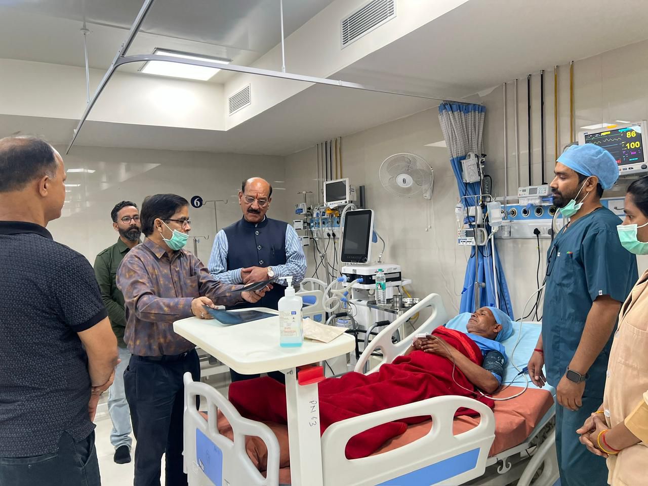 स्वास्थ्य मंत्री सुबोध उनियाल ने किया ऋषिकेश स्थित शांति प्रपन्न शर्मा राजकीय चिकित्सालय का औचक निरीक्षण