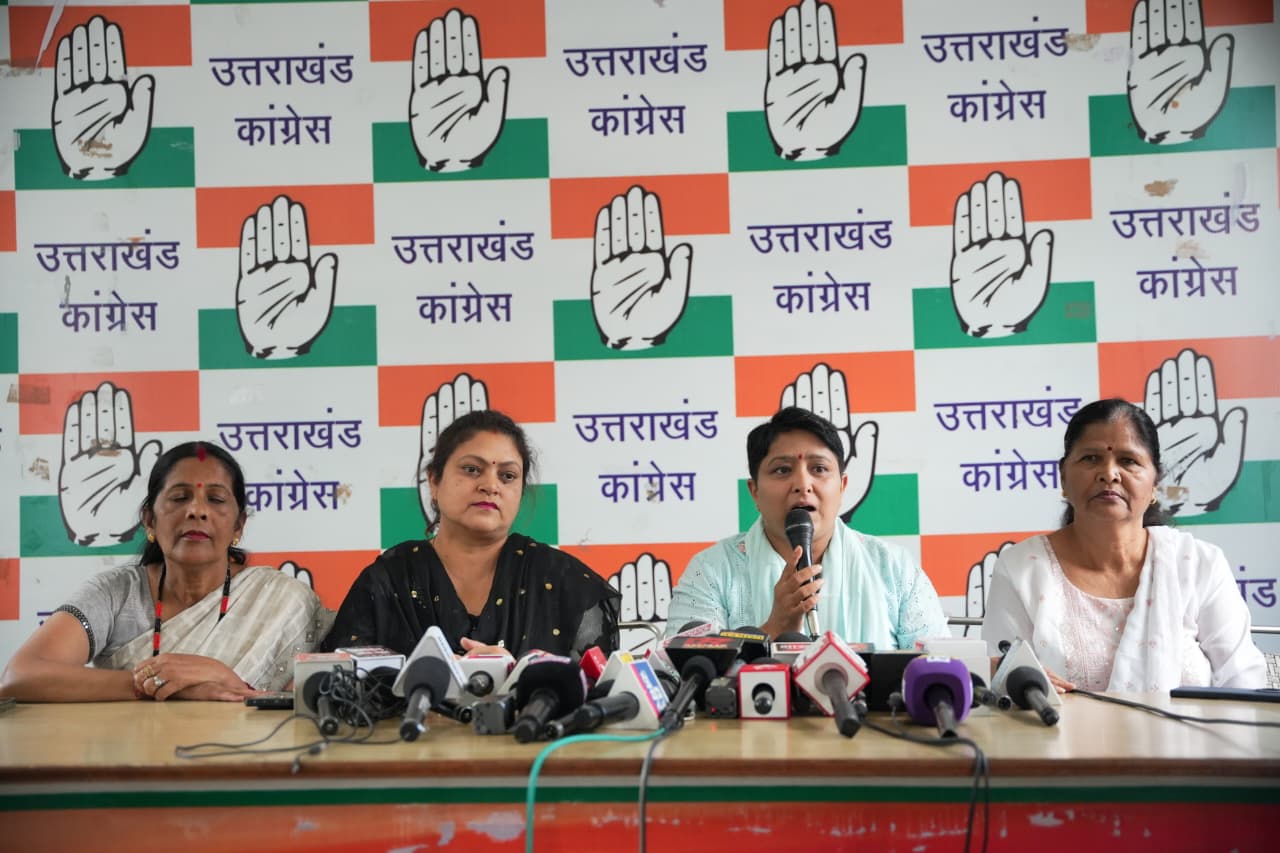 उत्तराखंड प्रदेश महिला कांग्रेस अध्यक्ष ज्योति रौतेला ने चम्पावत प्रकरण को लेकर सरकार और पुलिस की कार्यप्रणाली पर उठाए गंभीर सवाल।