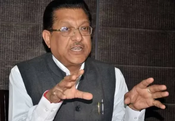 प्रधानमंत्री श्री नरेंद्र मोदी की तुलना देश के प्रथम प्रधानमंत्री पंडित जवाहर लाल नेहरू से करना हास्यास्पद