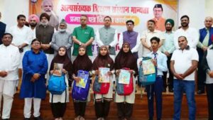 उत्तराखंड में नया धार्मिक पाठ्यक्रम लागू, स्कूल मदरसों में जबरन शिक्षा पर रोक; पांच मुख्य बातें