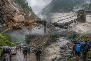 कुमाऊं में मूसलाधार बारिश का कहर, आदि कैलाश के श्रद्धालु रास्ते में फंसे