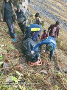हथनी पर्वत की 80 मीटर गहरी खाई में गिरने से व्यक्ति की मृत्यु, SDRF ने बरामद किया शव